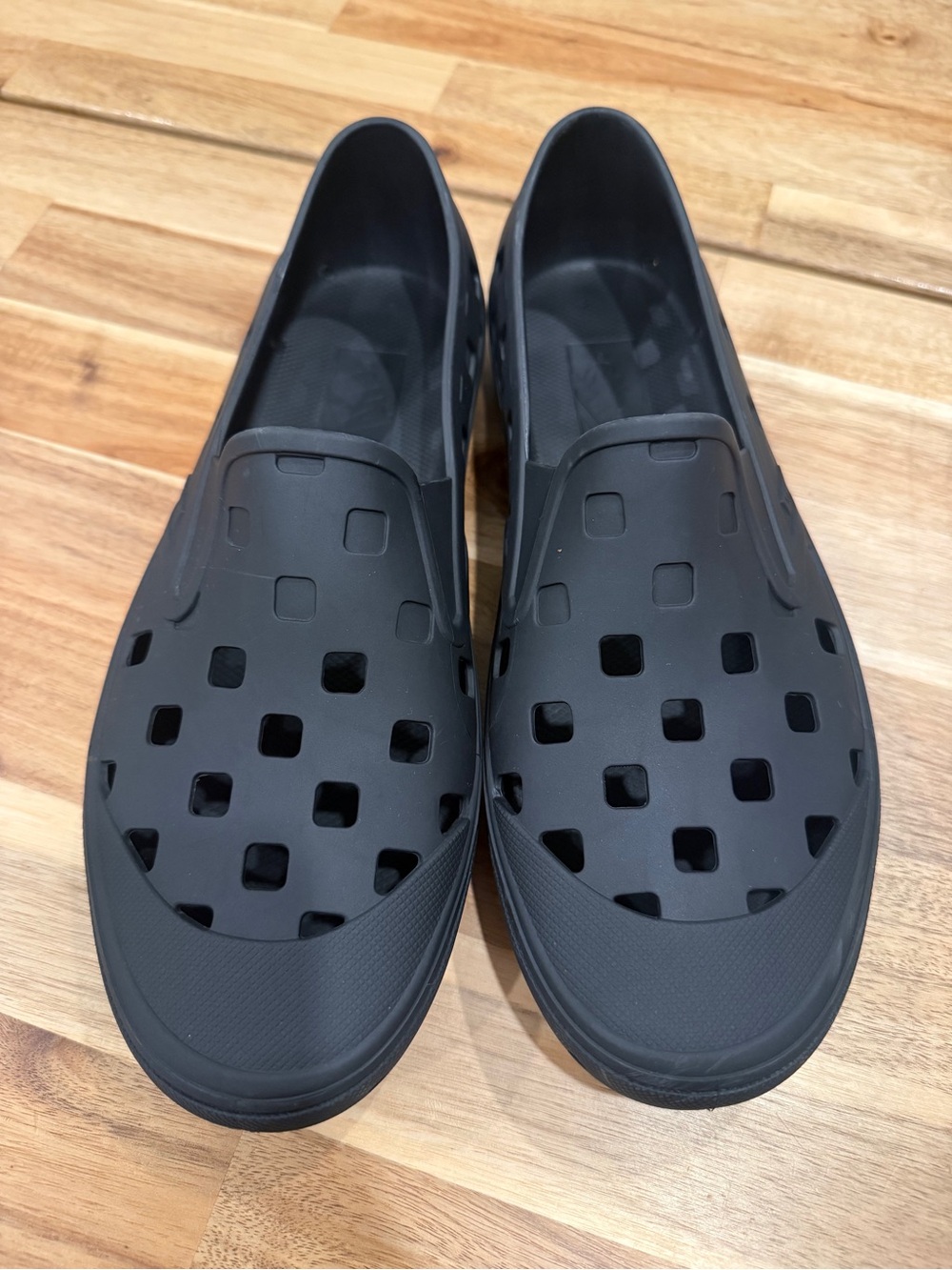 Men's Black Slip-On Ventilated Casual Shoes